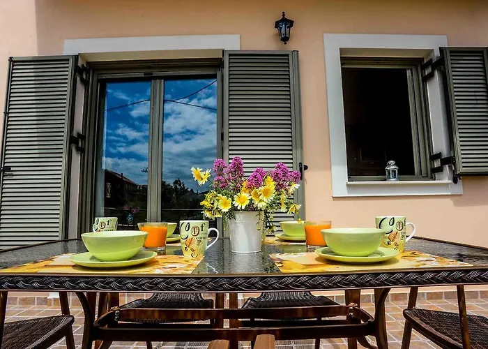 Maniata Apartamento Antipata (Erisos)